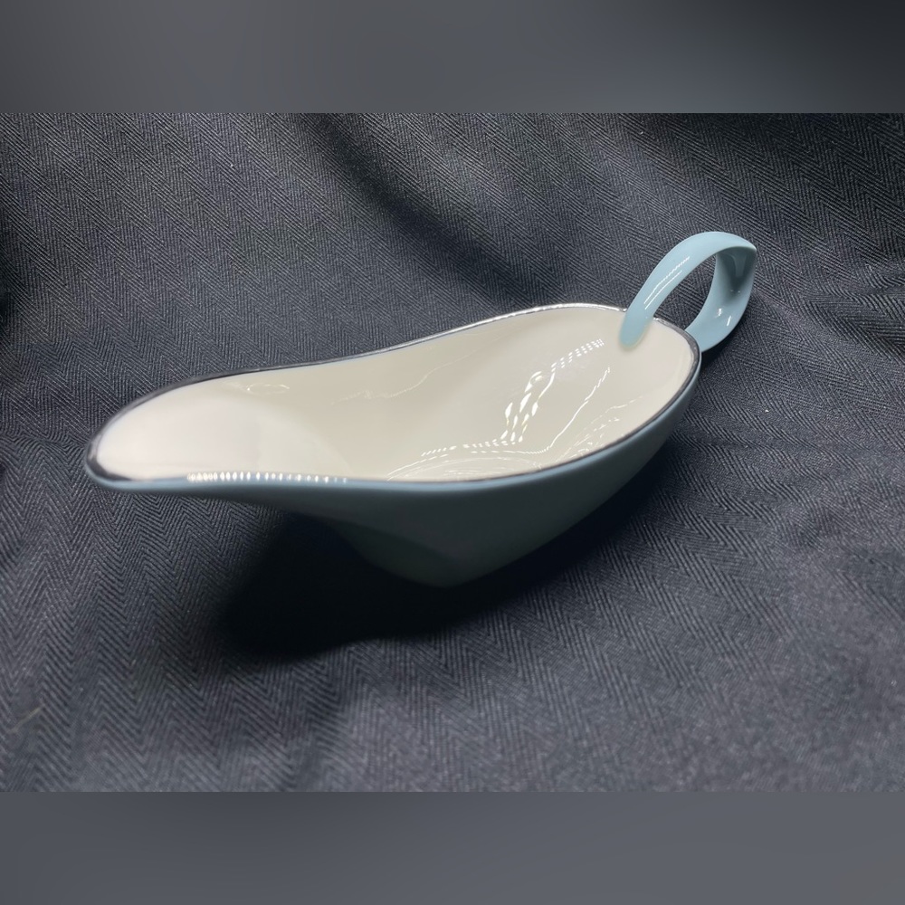 Lenox Bone China Steel Blue Gravy Boat